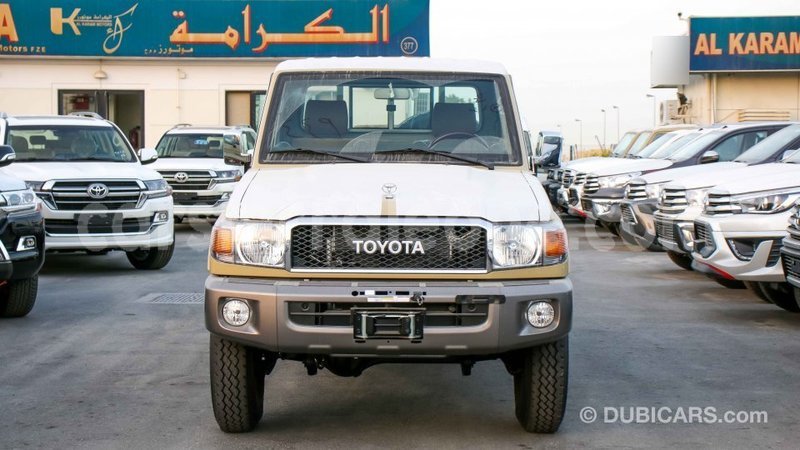 Big with watermark toyota land cruiser kailahun import dubai 6026