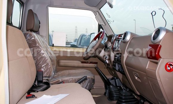 Buy Import Toyota Land Cruiser Beige Car in Import - Dubai in Kailahun Buy Import Toyota Land Cruiser Beige Car in Import - Dubai in Kailahun