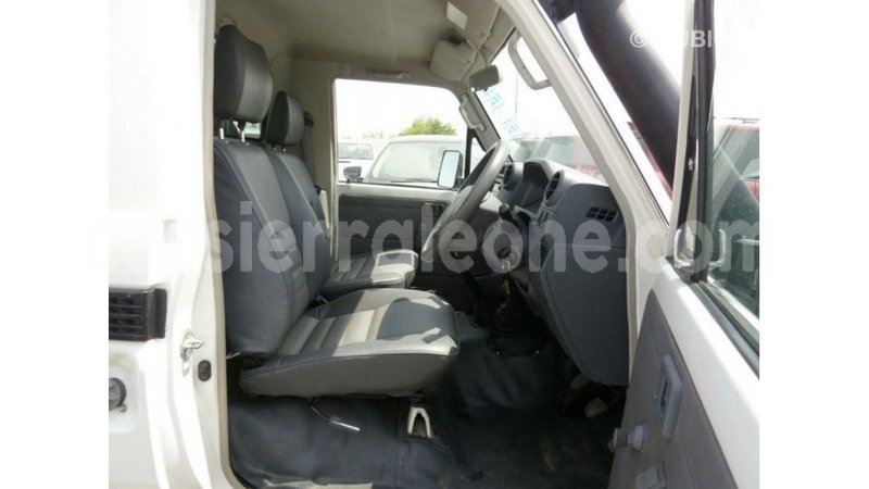 Big with watermark toyota land cruiser kailahun import dubai 6028