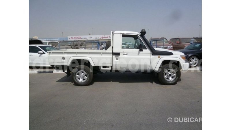 Big with watermark toyota land cruiser kailahun import dubai 6028