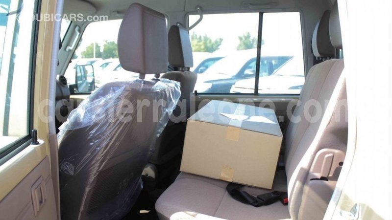 Big with watermark toyota land cruiser kailahun import dubai 6035