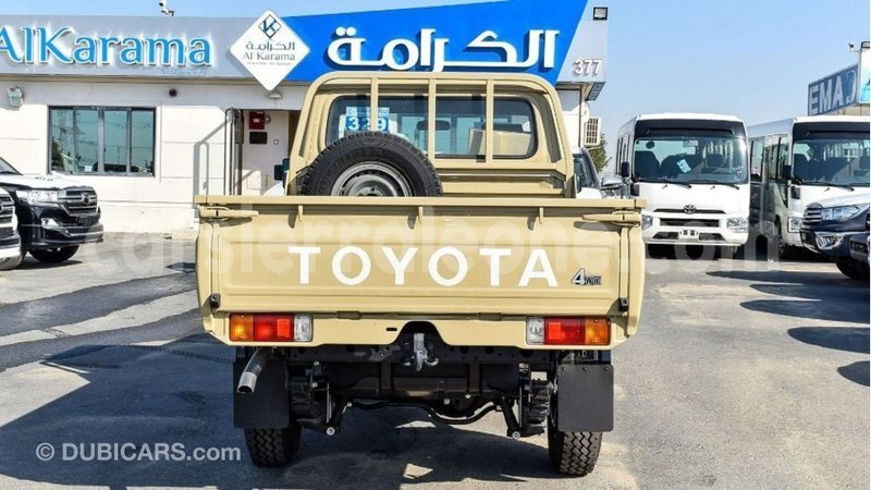 Big with watermark toyota land cruiser kailahun import dubai 6036