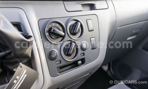 Buy Import Nissan Urvan White Car in Import - Dubai in Kailahun Buy Import Nissan Urvan White Car in Import - Dubai in Kailahun