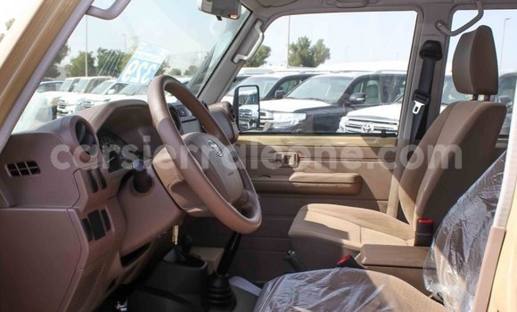 Buy Import Toyota Land Cruiser Beige Car in Import - Dubai in Kailahun Buy Import Toyota Land Cruiser Beige Car in Import - Dubai in Kailahun