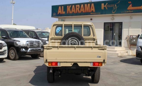Buy Import Toyota Land Cruiser Beige Car in Import - Dubai in Kailahun Buy Import Toyota Land Cruiser Beige Car in Import - Dubai in Kailahun