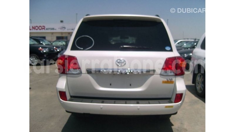 Big with watermark toyota land cruiser kailahun import dubai 6055