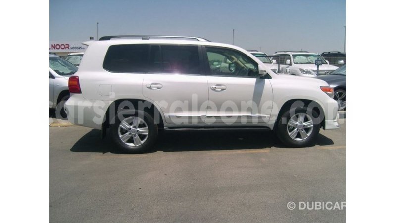 Big with watermark toyota land cruiser kailahun import dubai 6055