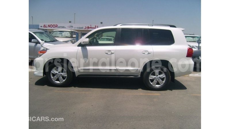 Big with watermark toyota land cruiser kailahun import dubai 6055