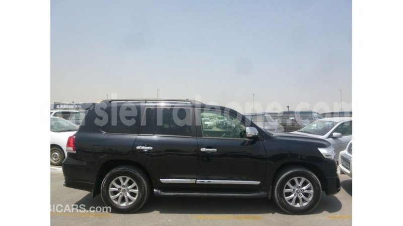 Big with watermark toyota land cruiser kailahun import dubai 6057