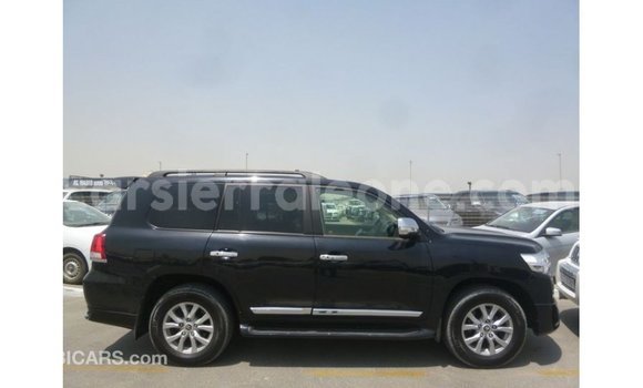 Buy Import Toyota Land Cruiser Black Car in Import - Dubai in Kailahun Buy Import Toyota Land Cruiser Black Car in Import - Dubai in Kailahun