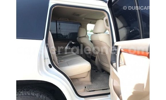 Buy Import Toyota Land Cruiser White Car in Import - Dubai in Kailahun Buy Import Toyota Land Cruiser White Car in Import - Dubai in Kailahun