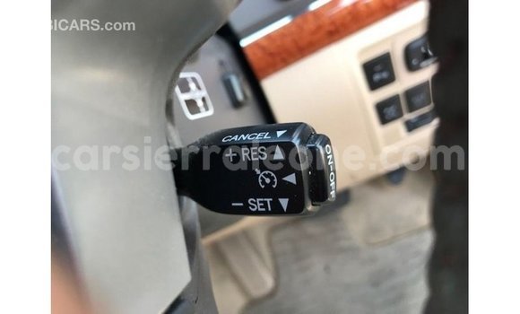 Buy Import Toyota Land Cruiser White Car in Import - Dubai in Kailahun Buy Import Toyota Land Cruiser White Car in Import - Dubai in Kailahun