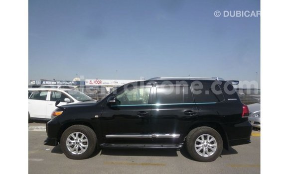 Buy Import Toyota Land Cruiser Black Car in Import - Dubai in Kailahun Buy Import Toyota Land Cruiser Black Car in Import - Dubai in Kailahun