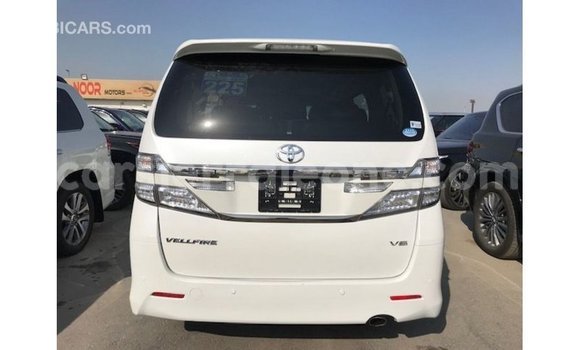 Buy Import Toyota Vellfire White Car in Import - Dubai in Kailahun Buy Import Toyota Vellfire White Car in Import - Dubai in Kailahun