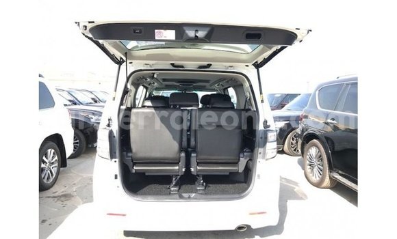 Buy Import Toyota Vellfire White Car in Import - Dubai in Kailahun Buy Import Toyota Vellfire White Car in Import - Dubai in Kailahun