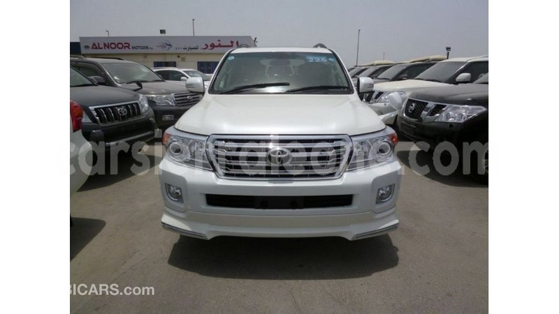 Big with watermark toyota land cruiser kailahun import dubai 6061