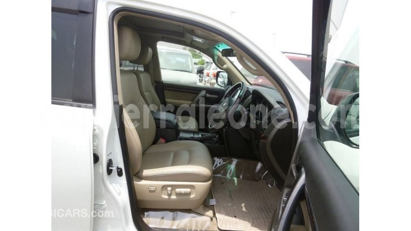 Big with watermark toyota land cruiser kailahun import dubai 6061