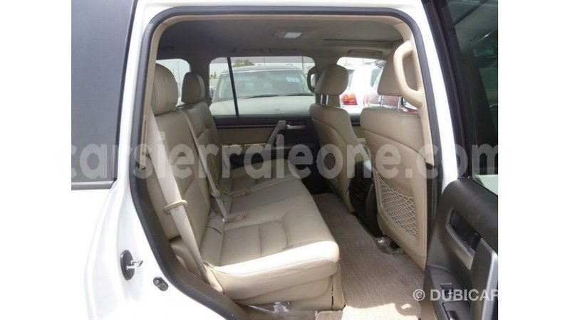 Big with watermark toyota land cruiser kailahun import dubai 6061