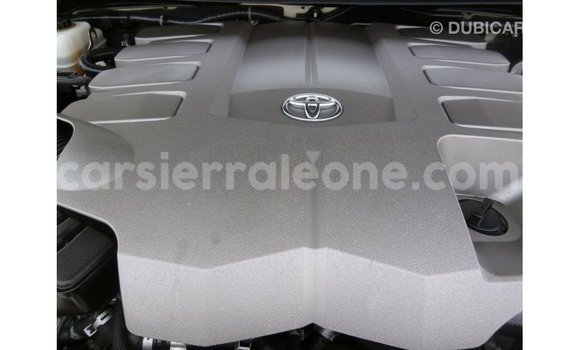 Buy Import Toyota Land Cruiser White Car in Import - Dubai in Kailahun Buy Import Toyota Land Cruiser White Car in Import - Dubai in Kailahun