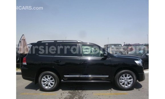 Buy Import Toyota Land Cruiser Black Car in Import - Dubai in Kailahun Buy Import Toyota Land Cruiser Black Car in Import - Dubai in Kailahun