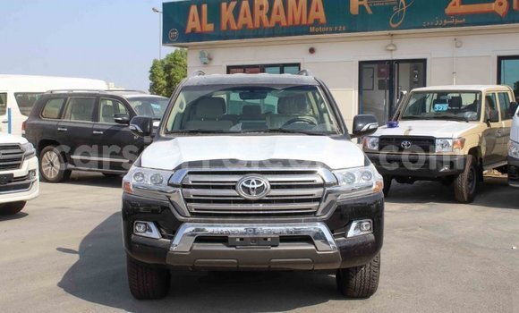 Buy Import Toyota Land Cruiser Black Car in Import - Dubai in Kailahun Buy Import Toyota Land Cruiser Black Car in Import - Dubai in Kailahun