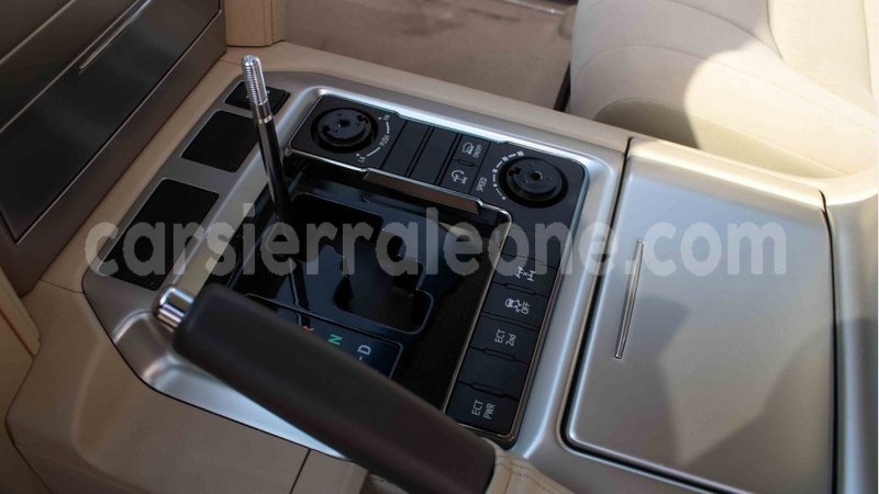 Big with watermark toyota land cruiser kailahun import dubai 6064