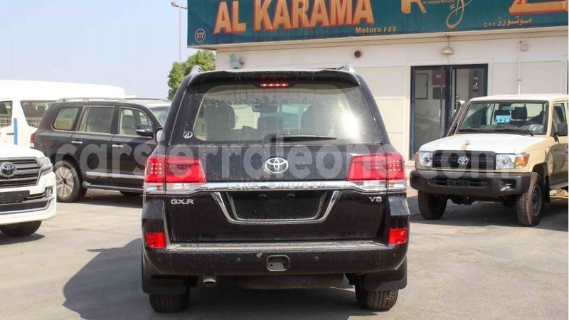 Big with watermark toyota land cruiser kailahun import dubai 6064