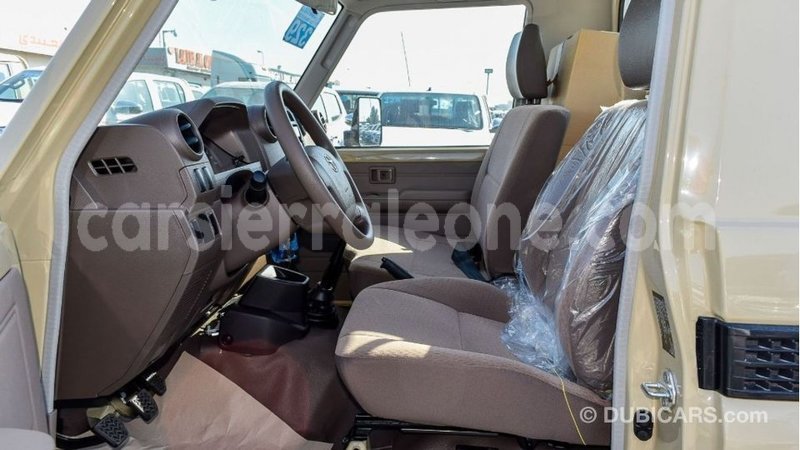 Big with watermark toyota land cruiser kailahun import dubai 6066