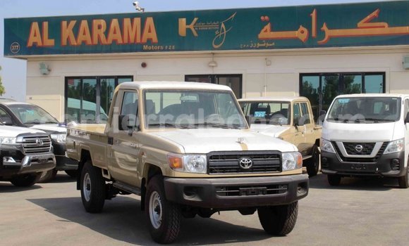 Buy Import Toyota Land Cruiser Beige Car in Import - Dubai in Kailahun Buy Import Toyota Land Cruiser Beige Car in Import - Dubai in Kailahun