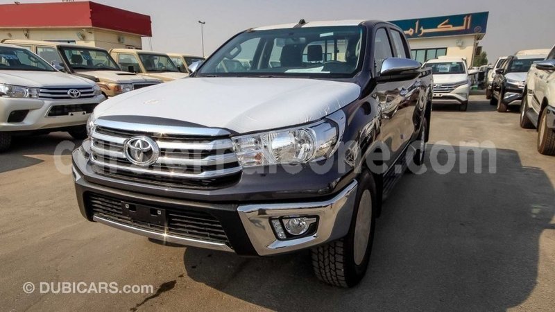 Big with watermark toyota hilux kailahun import dubai 6070