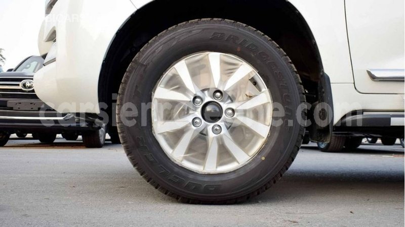 Big with watermark toyota land cruiser kailahun import dubai 6072