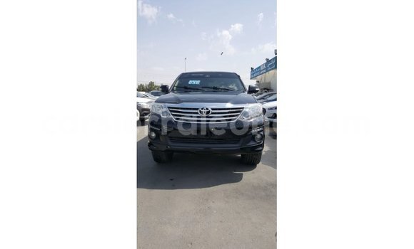 Buy Import Toyota Fortuner Black Car in Import - Dubai in Kailahun Buy Import Toyota Fortuner Black Car in Import - Dubai in Kailahun