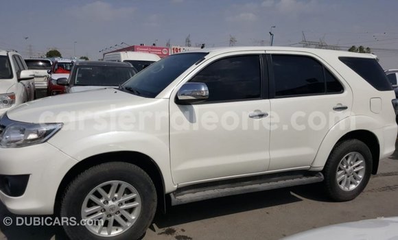 Buy Import Toyota Fortuner White Car in Import - Dubai in Kailahun Buy Import Toyota Fortuner White Car in Import - Dubai in Kailahun