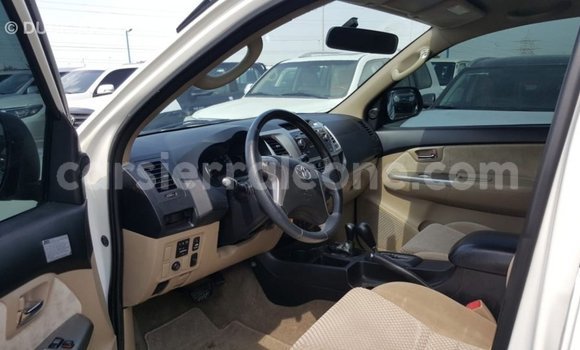 Buy Import Toyota Fortuner White Car in Import - Dubai in Kailahun Buy Import Toyota Fortuner White Car in Import - Dubai in Kailahun