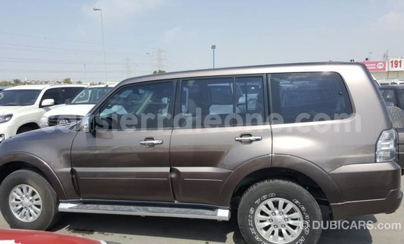 Acheter Import Voiture Mitsubishi Pajero Marron à Import - Dubai, Kailahun Acheter Import Voiture Mitsubishi Pajero Marron à Import - Dubai, Kailahun