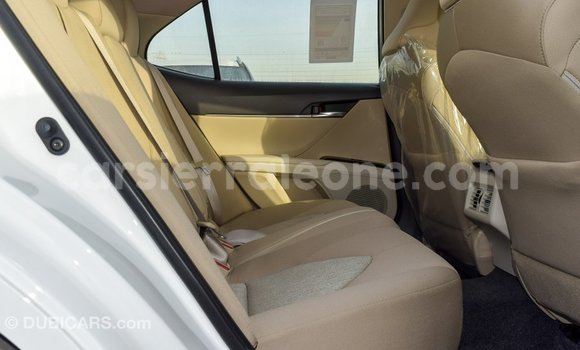 Buy Import Toyota Camry White Car in Import - Dubai in Kailahun Buy Import Toyota Camry White Car in Import - Dubai in Kailahun