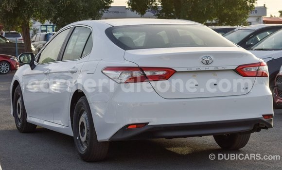 Buy Import Toyota Camry White Car in Import - Dubai in Kailahun Buy Import Toyota Camry White Car in Import - Dubai in Kailahun