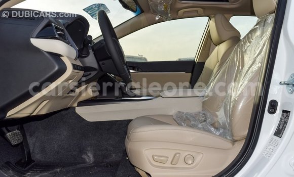 Buy Import Toyota Camry White Car in Import - Dubai in Kailahun Buy Import Toyota Camry White Car in Import - Dubai in Kailahun