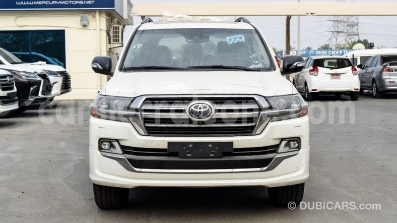 Big with watermark toyota land cruiser kailahun import dubai 6085