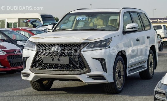 Buy Import Lexus LX White Car in Import - Dubai in Kailahun Buy Import Lexus LX White Car in Import - Dubai in Kailahun