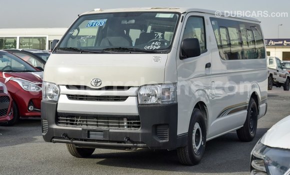 Buy Import Toyota Hiace White Car in Import - Dubai in Kailahun Buy Import Toyota Hiace White Car in Import - Dubai in Kailahun
