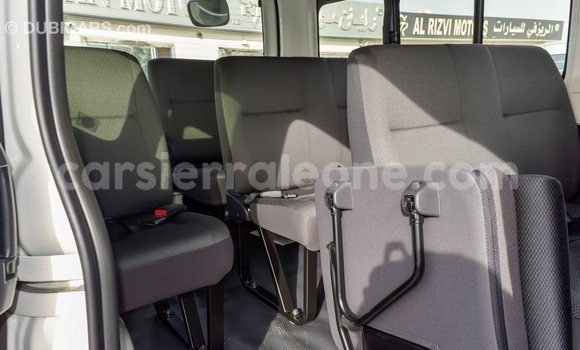 Buy Import Toyota Hiace White Car in Import - Dubai in Kailahun Buy Import Toyota Hiace White Car in Import - Dubai in Kailahun