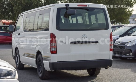 Buy Import Toyota Hiace White Car in Import - Dubai in Kailahun Buy Import Toyota Hiace White Car in Import - Dubai in Kailahun