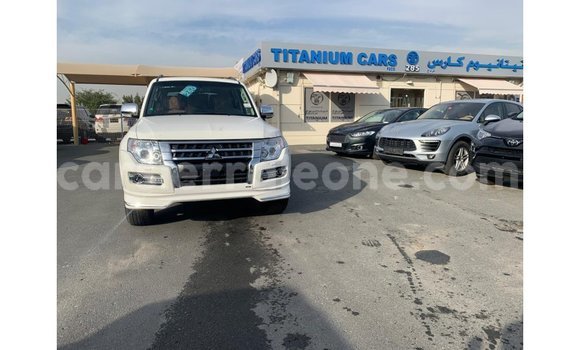 Buy Import Mitsubishi Pajero White Car in Import - Dubai in Kailahun Buy Import Mitsubishi Pajero White Car in Import - Dubai in Kailahun