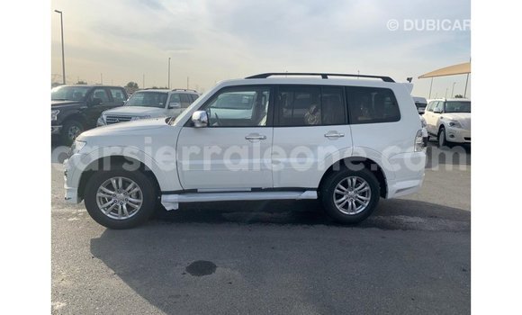 Buy Import Mitsubishi Pajero White Car in Import - Dubai in Kailahun Buy Import Mitsubishi Pajero White Car in Import - Dubai in Kailahun
