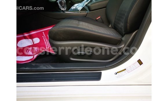 Buy Import Nissan Altima White Car in Import - Dubai in Kailahun Buy Import Nissan Altima White Car in Import - Dubai in Kailahun