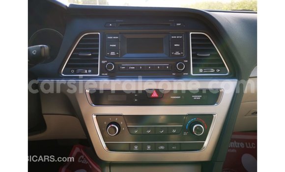 Acheter Import Voiture Hyundai Sonata Blanc à Import - Dubai, Kailahun Acheter Import Voiture Hyundai Sonata Blanc à Import - Dubai, Kailahun