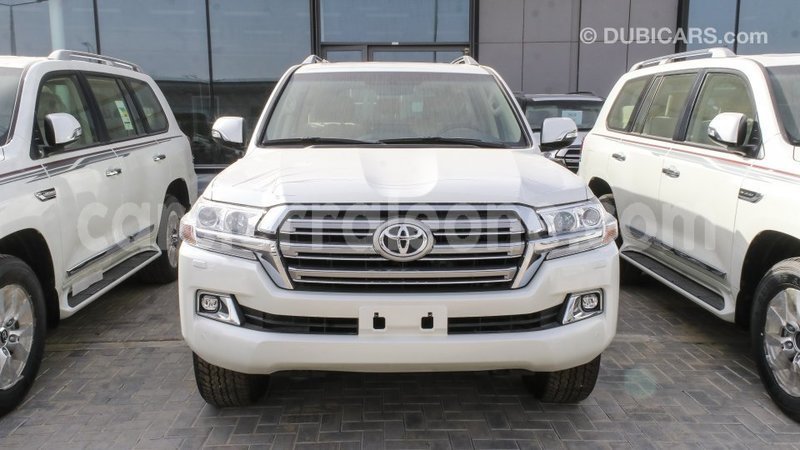 Big with watermark toyota land cruiser kailahun import dubai 6108