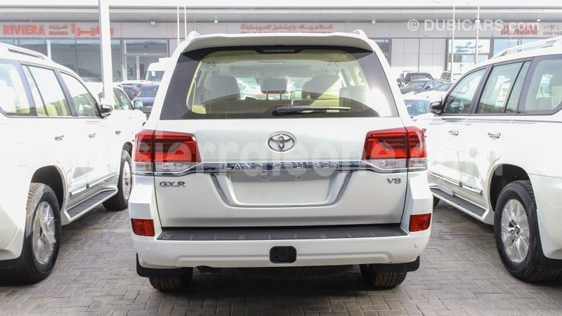 Big with watermark toyota land cruiser kailahun import dubai 6108