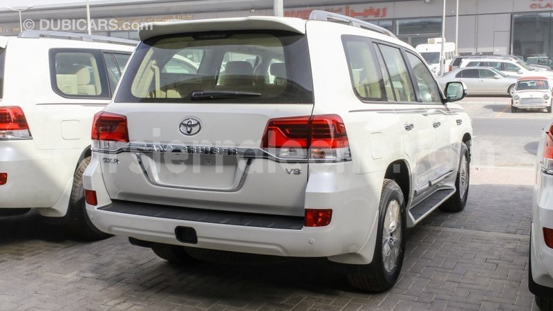 Big with watermark toyota land cruiser kailahun import dubai 6108